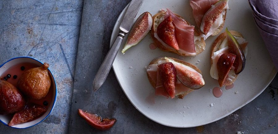 WEB Pickled Fig and Prosciutto Crostini Hero